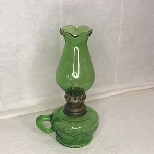 NWOT Rare Vintage Emerald Green Glass Kerosene Wick Mini Table Lamp Knob Control